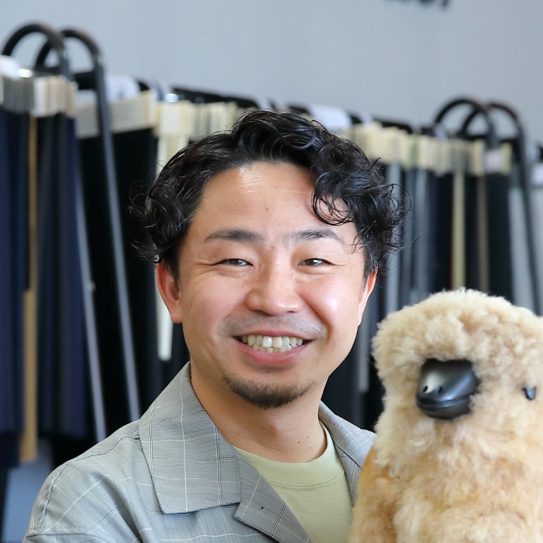 岩田 真吾